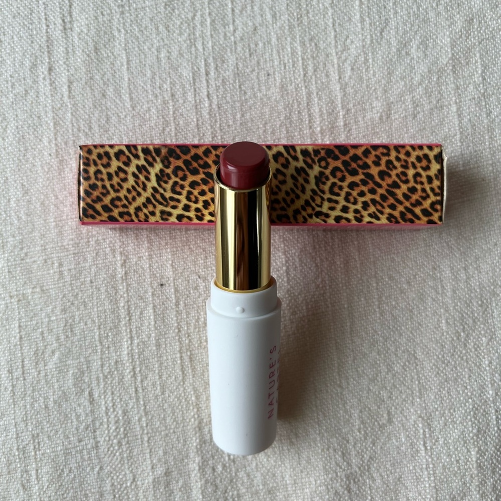 Nature cartels lipstick& lipliner